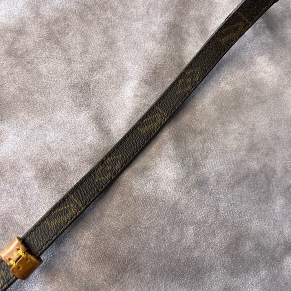 Louis Vuitton Amazone Vintage Strap Buckle Piece Replacement z63 - Picture 7 of 11